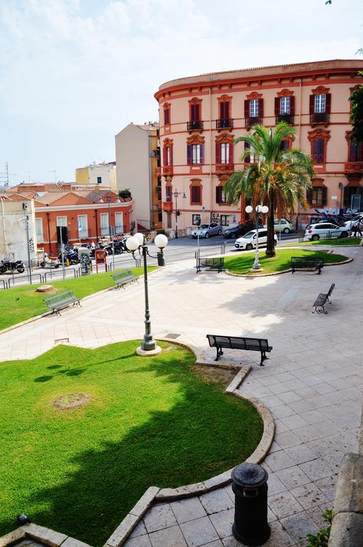 Suite Via Sulis 61 Κάλιαρι Εξωτερικό φωτογραφία